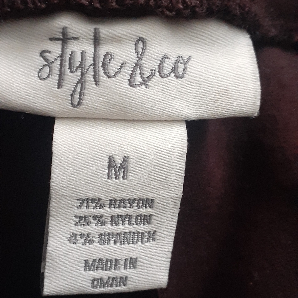 Style & Co - Picture 3 of 5